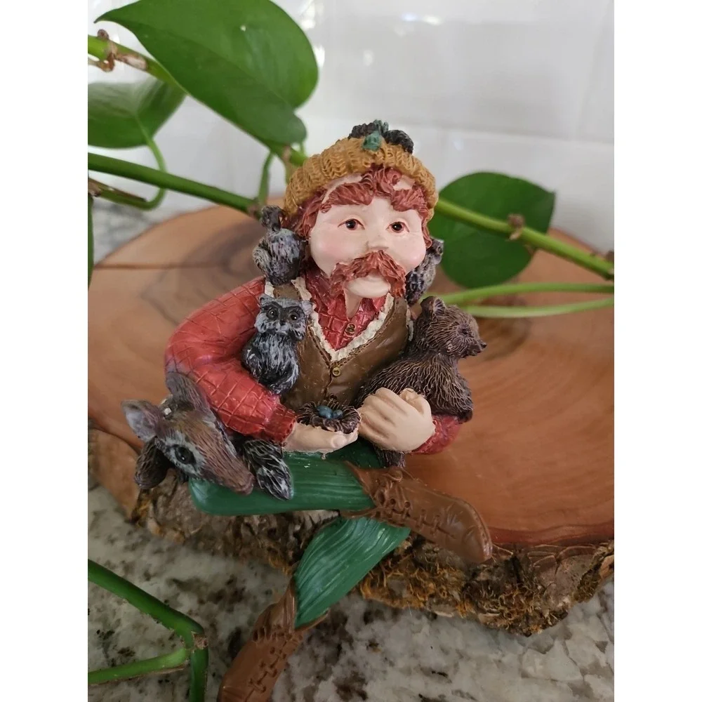 KEEPER OF WOODLAND ANIMALS Shenandoah Designs Mantle Desk Or Shelf Figurine